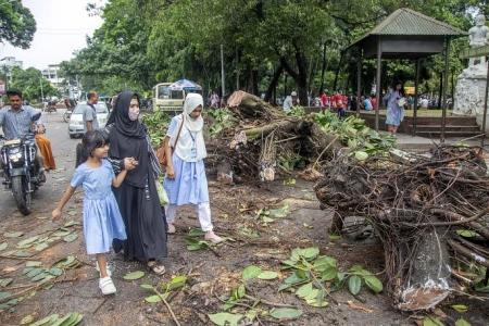 28 dead in Bangladesh cyclone, millions without power