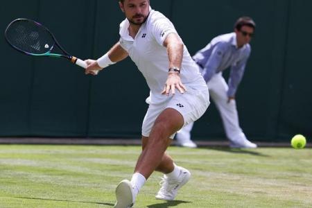 Stan Wawrinka hopes to ‘not get killed’ by Novak Djokovic at Wimbledon