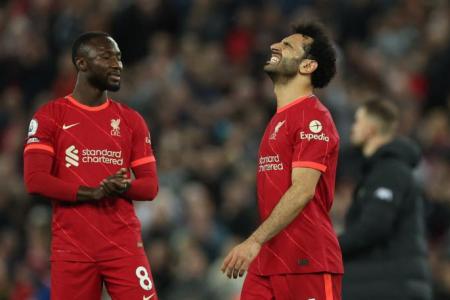 Liverpool suffer title blow in home draw with Spurs