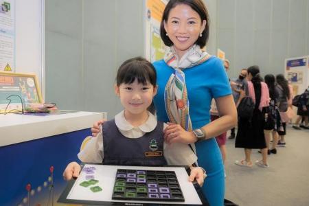 Playing with sunglasses inspires girl to create award-winning  3D board game 