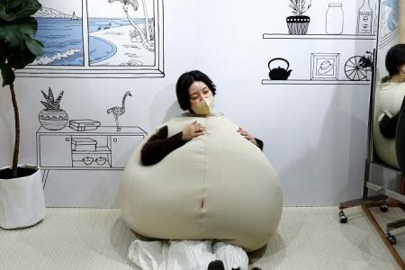 Chill out anywhere with this ‘wearable beanbag’ 