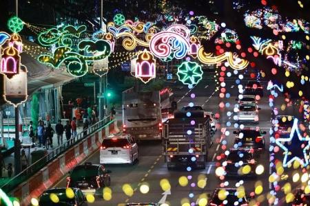 Don’t wear excessive gold jewellery to Geylang bazaar 