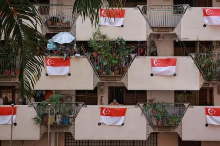 Display the Singapore flag from July 1 to Sept 30