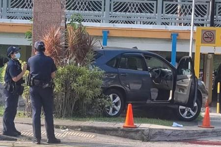 Two men die after car accident in Toa Payoh; driver arrested