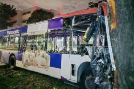 Bus driver dies, 5 passengers taken to hospital in Kaki Bukit accident