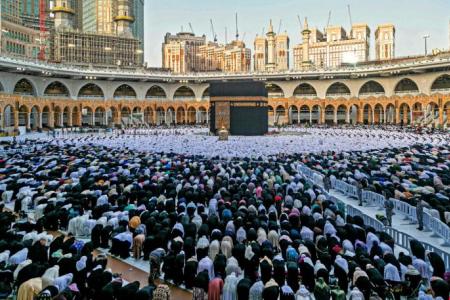 Cheaper umrah package for Indonesian maids working in S'pore