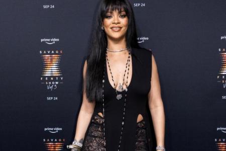 Singer Rihanna's lingerie company considering IPO at $4 billion valuation