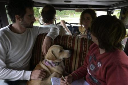 Family comes home to Argentina after 22-year drive around the world in vintage car