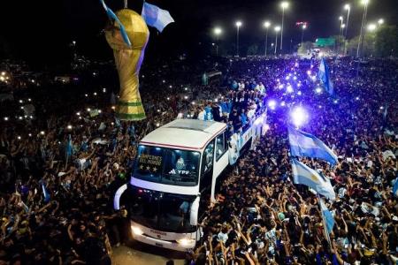 Argentina’s World Cup winners arrive home to heroes’ welcome
