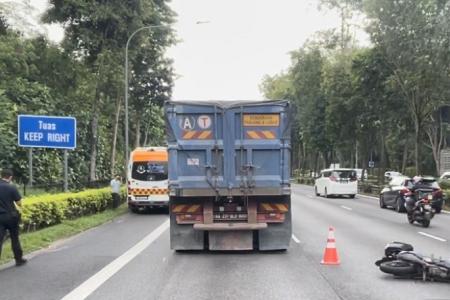 Alleged hit-and-run leaves 2 motorcyclists injured on BKE