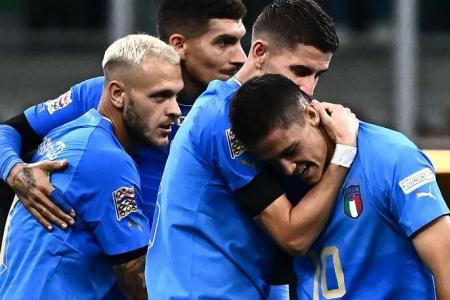 Raspadori strike keeps Italy's Nations League hopes alive, sends England down