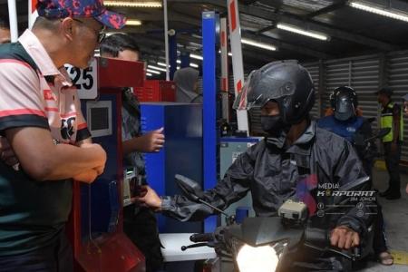 Malaysia clamps down on errant motorcyclists at Johor’s CIQ 