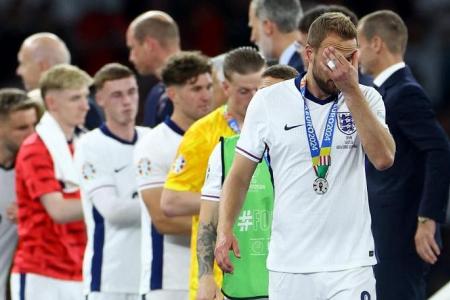 England miss out on silverware yet again 