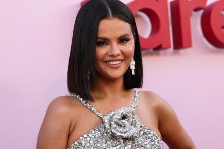 Selena Gomez, most-followed woman on Instagram, takes indefinite social media hiatus