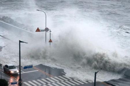 Typhoon Hinnamnor hits South Korea causing power outages, flooded streets