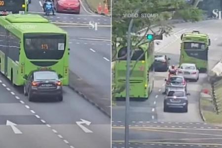 Car repeatedly rams into back of SMRT bus in Choa Chu Kang; police investigating