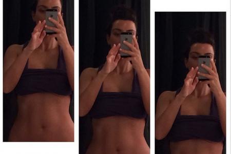 Kim Kardashian's got abs!