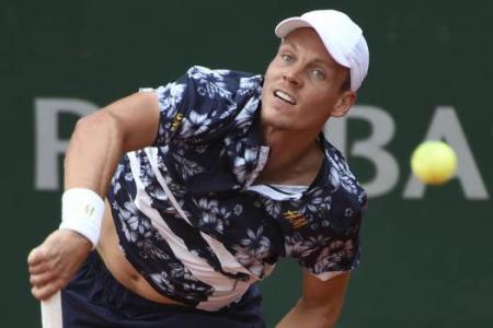 French Open fashion: Florals and faux pas