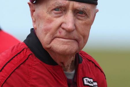 Life gets boring, says 89-year-old parachutist