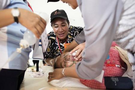 S'pore team help train Cambodian midwives