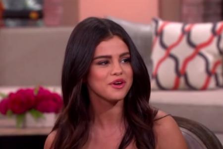 Selena Gomez says Taylor Swift gives her good advice about relationships and business