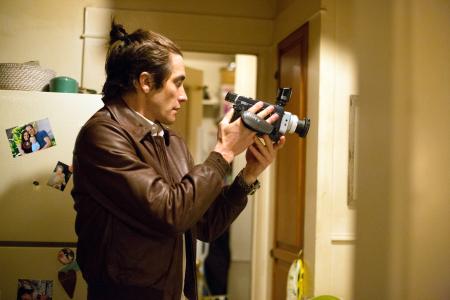 Jake Gyllenhaal goes dark again in Nightcrawler