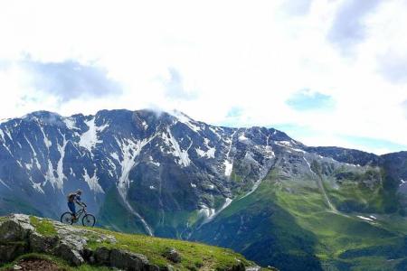 WATCH Stunning views as Singapore tourists tackle mountain bike trails in the Alps