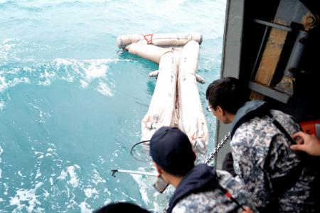 BLOG: On board with search for QZ8501