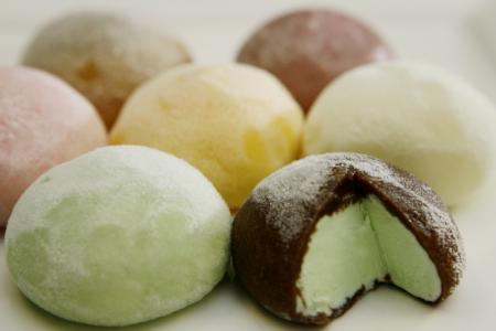 Nine in Japan choke to death eating mochi during New Year