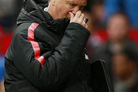 A fourth straight defeat could cost United fourth place