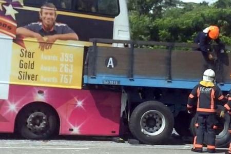 Two drivers trapped after three heavy vehicles collide at SLE