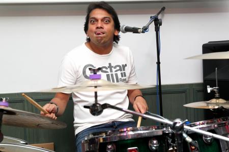 Rafi drums up support