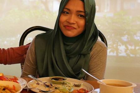 Actress Syirah Jusni gets fever nightly over boyfriend's shock death