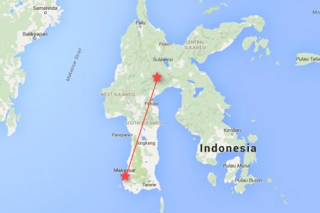 Indonesian plane carrying 10 loses contact in Sulawesi