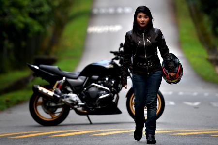 Singapore's biker chicks
