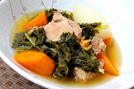 Hed Chef: Kale and pork rib soup