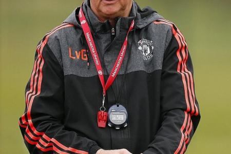 Fans won't forgive van Gaal if United lose to Liverpool and City