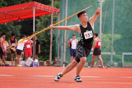 Yi Ren claims A Boys' javelin gold with personal best