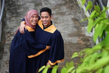 Mother and son to graduate from polytechnic together