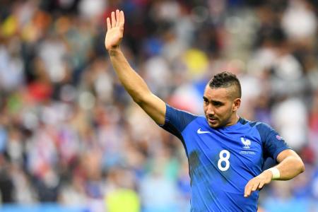 Euro 2016: Payet beauty gets French party underway