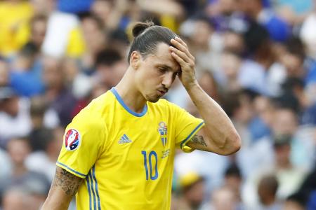 Even Zlatan can't save flat Sweden