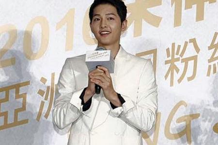 Singapore students see Korean actor at fan meet in Taiwan