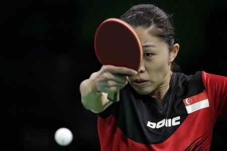 Paddler Feng given scare by 53-year-old opponent