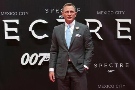 Playing Bond is 'best job in world' 