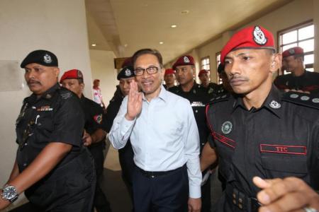 Malaysian court to give verdict on Anwar's sodomy conviction review