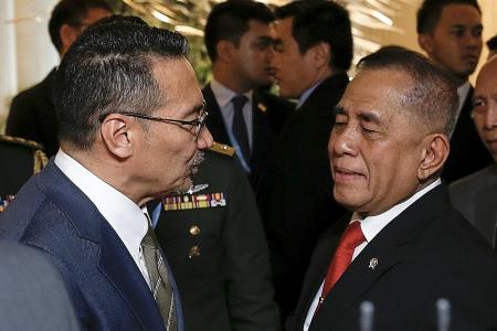 Indonesia willing to close borders to keep terrorists out