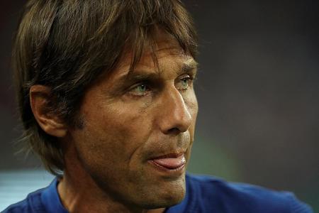 Conte ready to defend title with &#039;thin&#039; squad