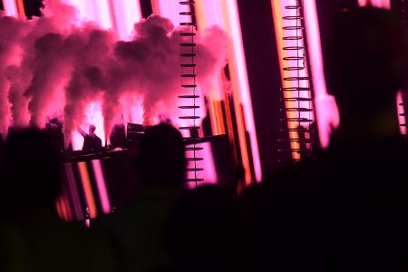 Headliner Calvin Harris closes F1 with a bang