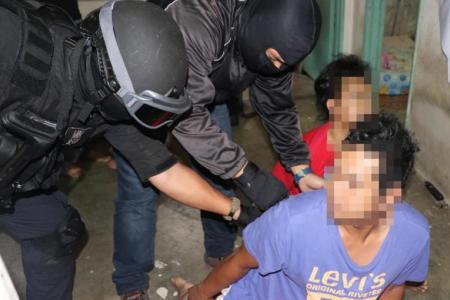 Malaysia arrests seven Philippine men allegedly linked with Abu Sayyaf