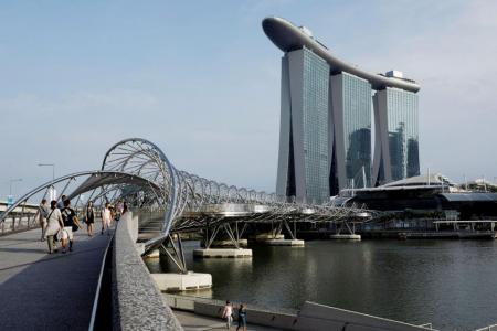 S&#039;pore still the favourite among expats